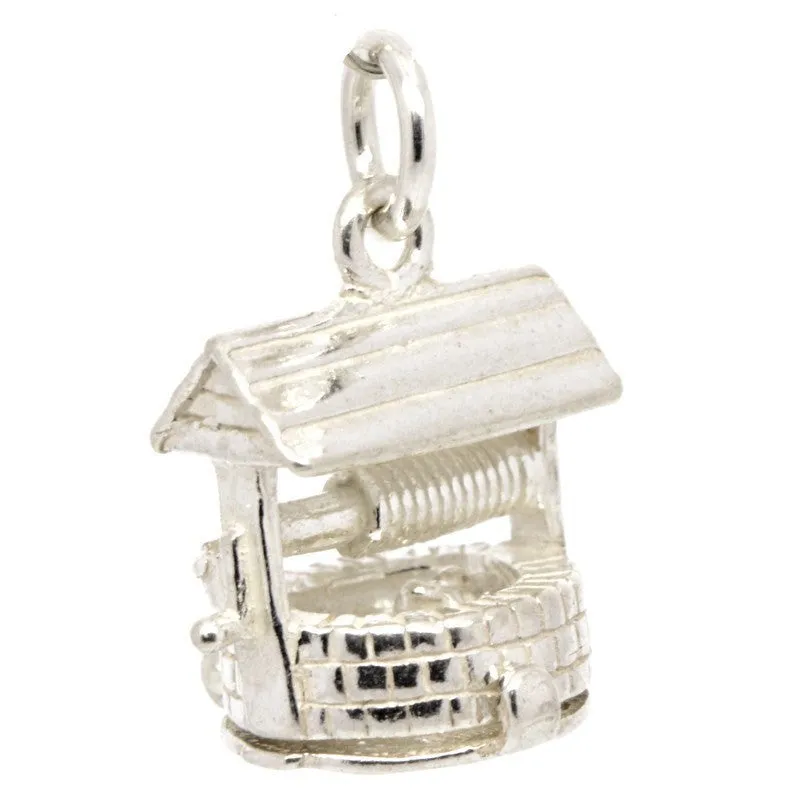 Gold Wishing Well Charm